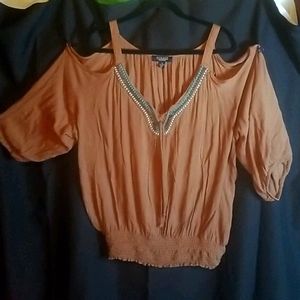 3x chocolate woman blouse